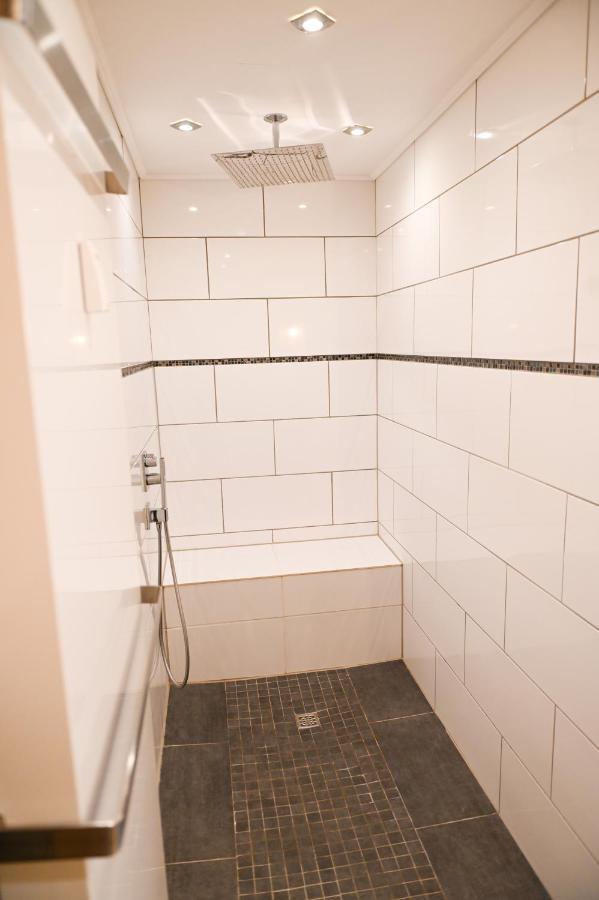 Fewo Herbst In Der Villa Waldrand Mit Luxus Bad Bad Wünnenberg Eksteriør billede